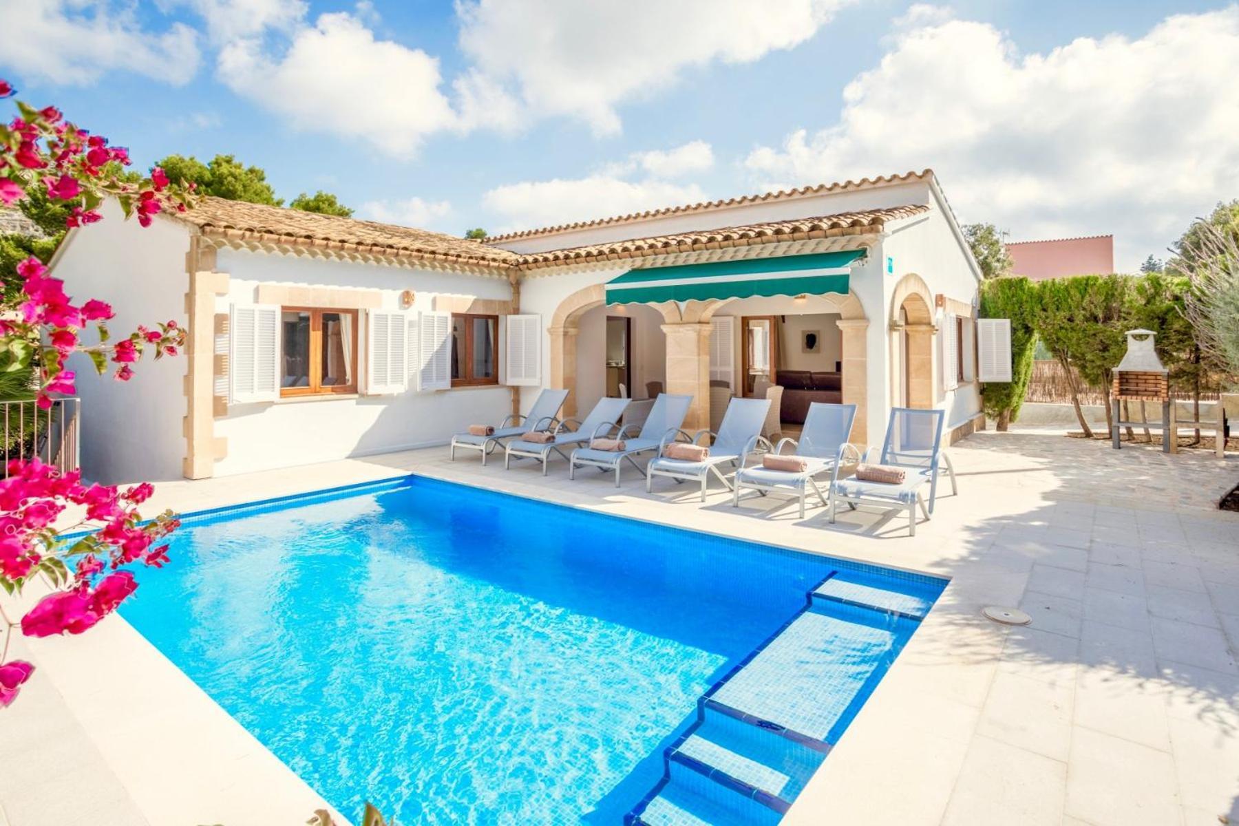 Villa Ca'N Sohn By Sealand Villas Cala San Vicente  Exterior photo